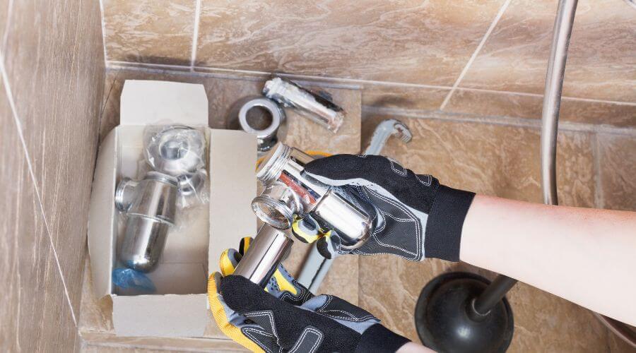 Professional gutter cleaning in Arcadia, OK